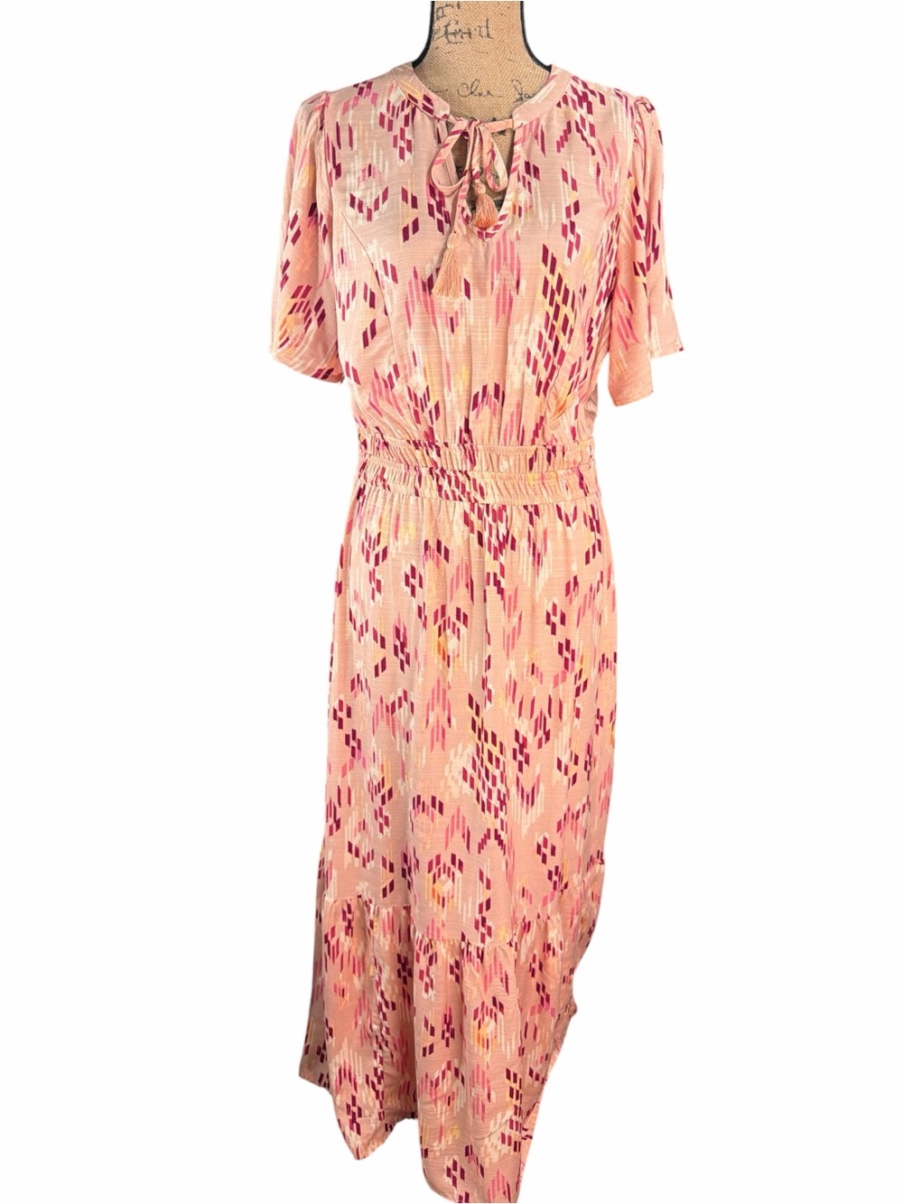 Knox Rose Pink & Burgundy Patterned Tie-Neck Maxi Dress. NWT  size medium